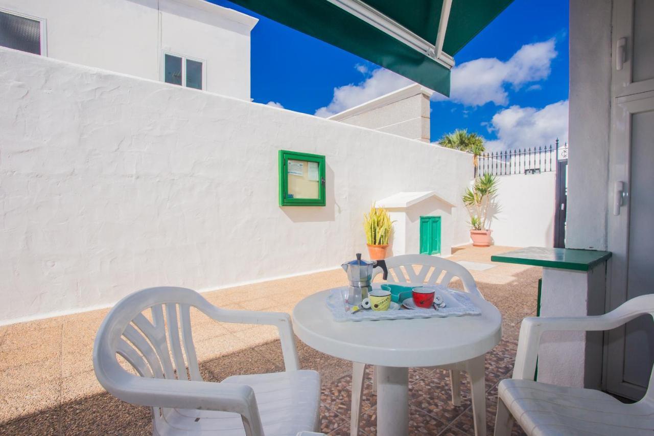 Apartamentos Haria En Puerto Del Carmen Tías Exteriér fotografie